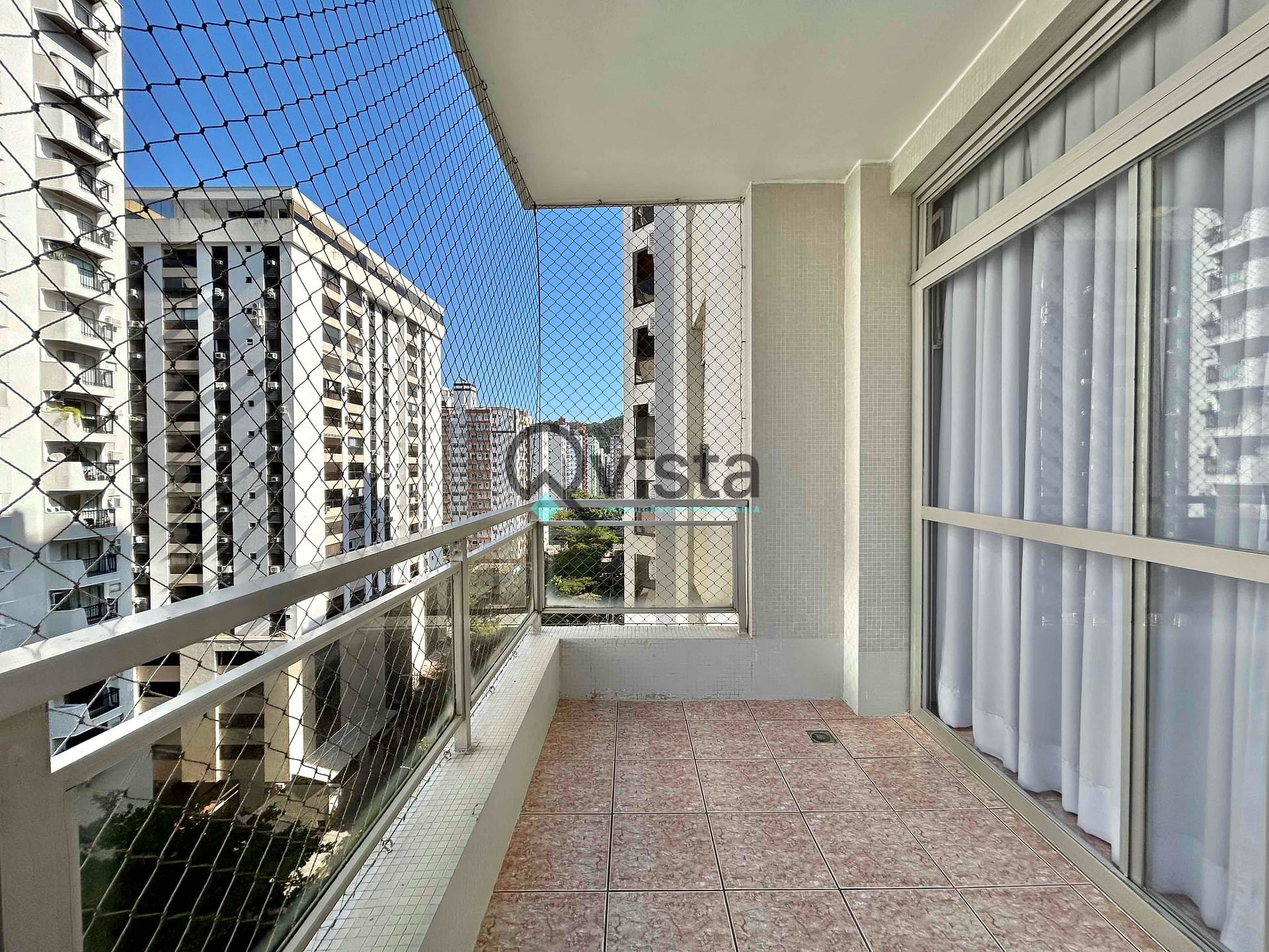 Apartamento à venda com 2 quartos, 100m² - Foto 5