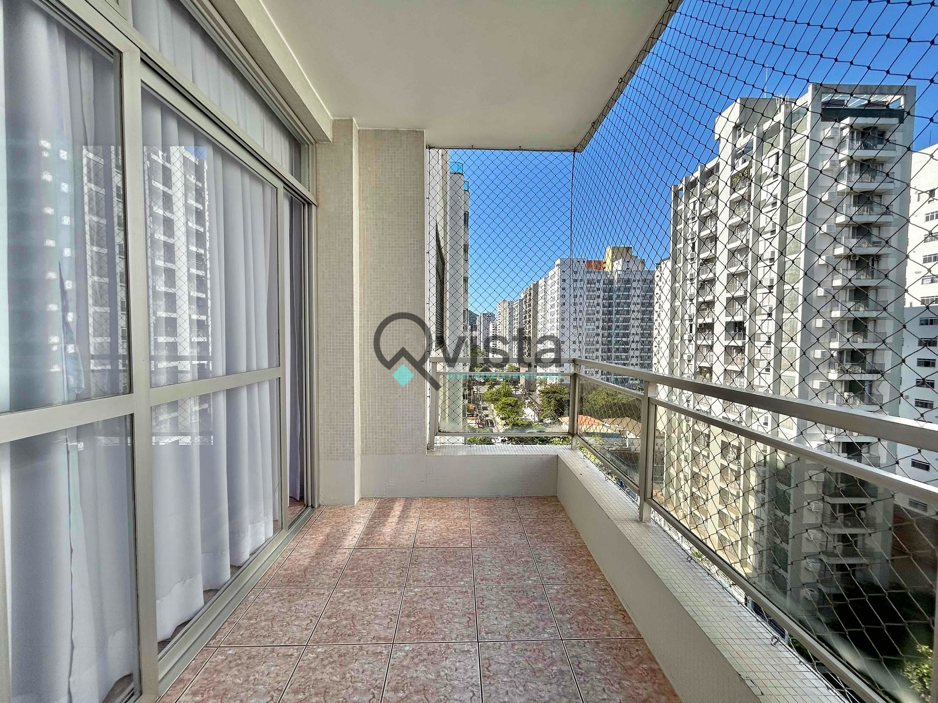 Apartamento à venda com 2 quartos, 100m² - Foto 4