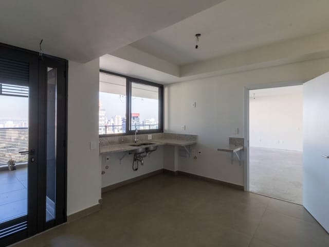 Apartamento com 180m² 3 quartos e 4 banheiros, à venda, no bairro Cerqueira César em São Paulo