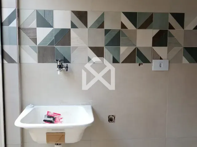 Apartamento com 40m² 2 quartos e 1 banheiro, à venda, no bairro Itaim Paulista em São Paulo