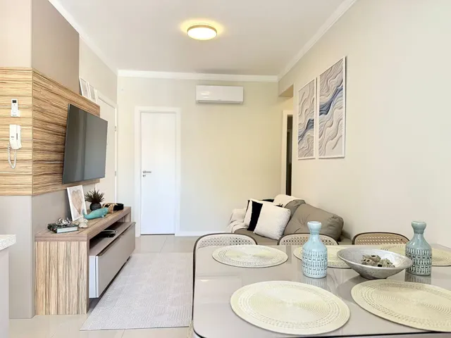 Apartamento 2 quartos e 3 banheiros, à venda, no bairro Ingleses do Rio Vermelho em Florianópolis