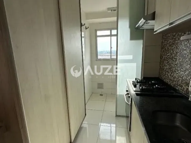 Apartamento com 57m² 2 quartos e 2 banheiros, à venda, no bairro Guaíra em Curitiba