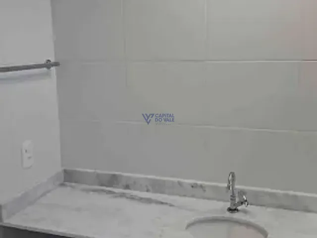 Apartamento 2 quartos e 1 banheiro, à venda, no bairro Vila Industrial em São José dos Campos