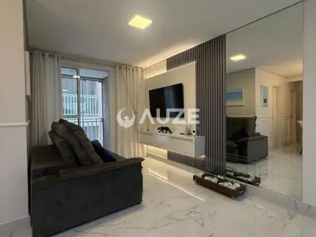 Apartamento com 75m² 3 quartos e 2 banheiros, à venda, no bairro Novo Mundo em Curitiba