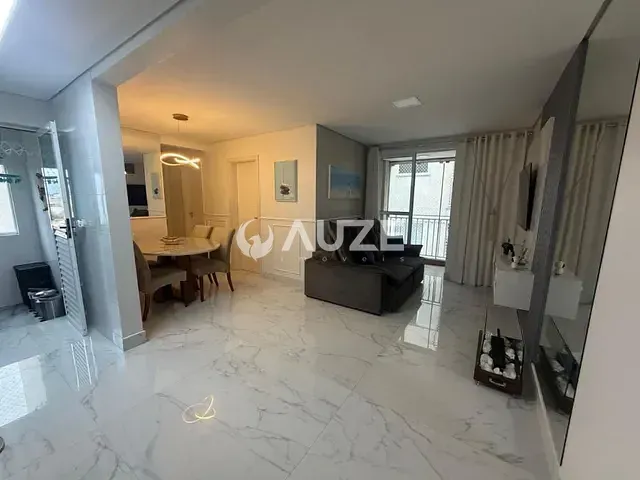 Apartamento com 75m² 3 quartos e 2 banheiros, à venda, no bairro Novo Mundo em Curitiba