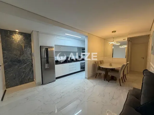 Apartamento com 75m² 3 quartos e 2 banheiros, à venda, no bairro Novo Mundo em Curitiba
