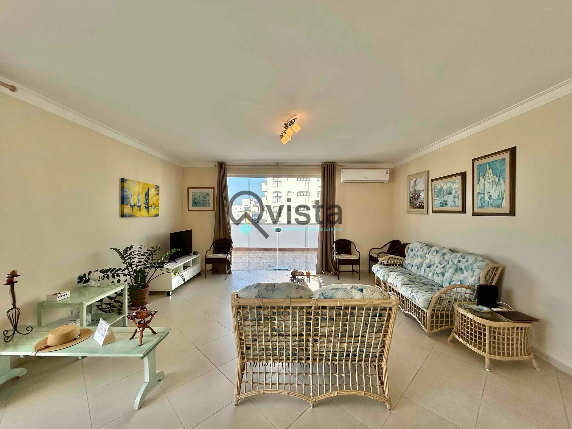 Cobertura, 3 quartos, 208 m² - Foto 1