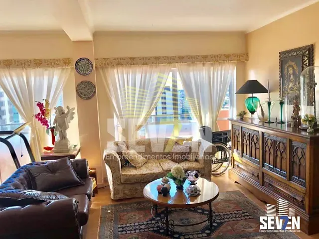 Apartamento com 190m² 3 quartos e 3 banheiros, à venda, no bairro Jardim Nasralla em Bauru