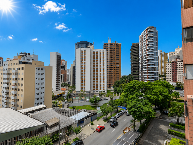 Apartamento com 264m² 4 quartos e 5 banheiros, à venda, no bairro Cabral em Curitiba