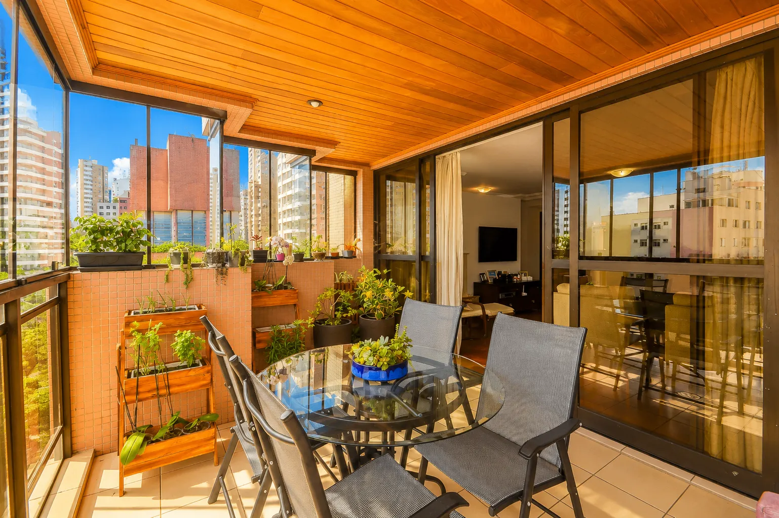 Apartamento, 4 quartos, 213 m² - Foto 3