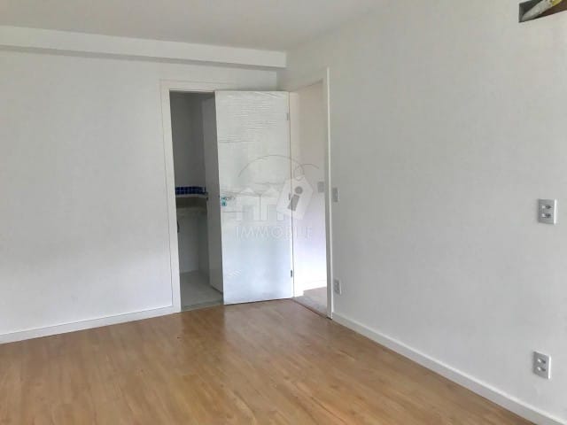 Apartamento 3 quartos e 2 banheiros, à venda, no bairro Corrêas em Petrópolis