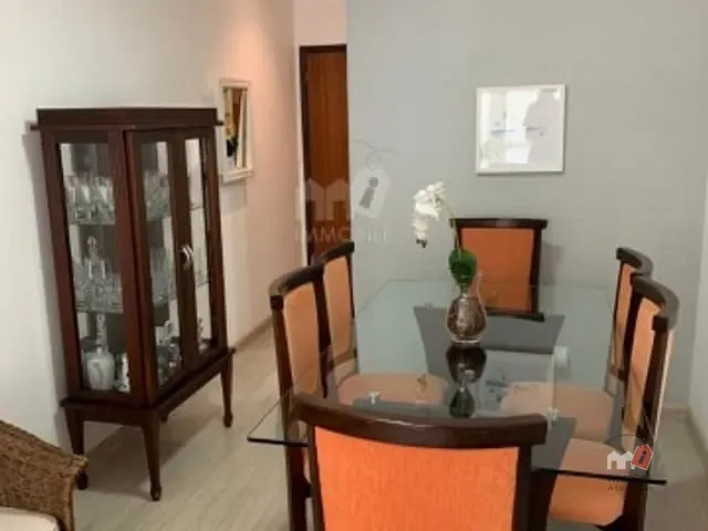 Apartamento à venda, no bairro Bingen em Petrópolis