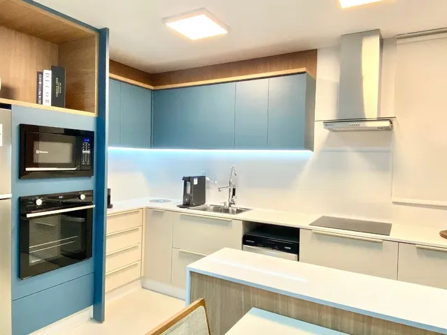 Apartamento 2 quartos e 2 banheiros, à venda, no bairro Ingleses do Rio Vermelho em Florianópolis