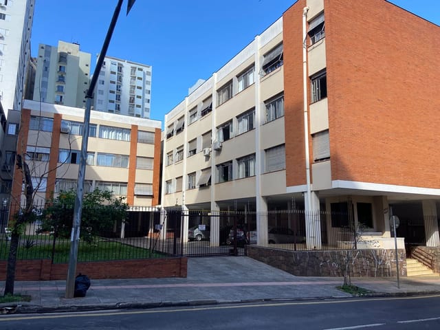 Foto do Apartamento - Ed. João Américo de Godoy -  Apartamento para locação com 3 dormitórios  - Centro, Londrina/ PR | Premier Imóveis