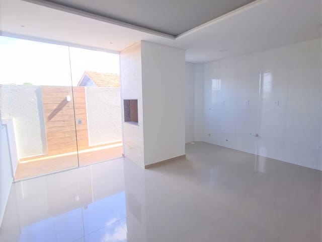 Apartamento com 105m² 3 quartos e 1 banheiro, à venda, no bairro Uvaranas em Ponta Grossa