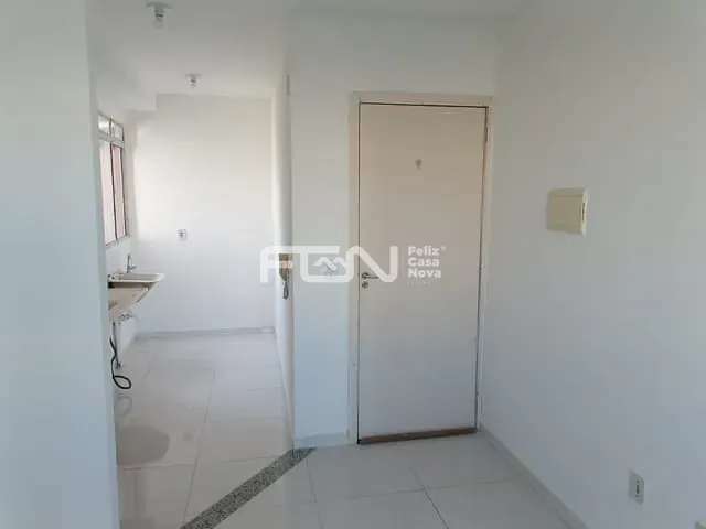Apartamento 2 quartos e 1 banheiro, à venda, no bairro Industrial em Camaçari