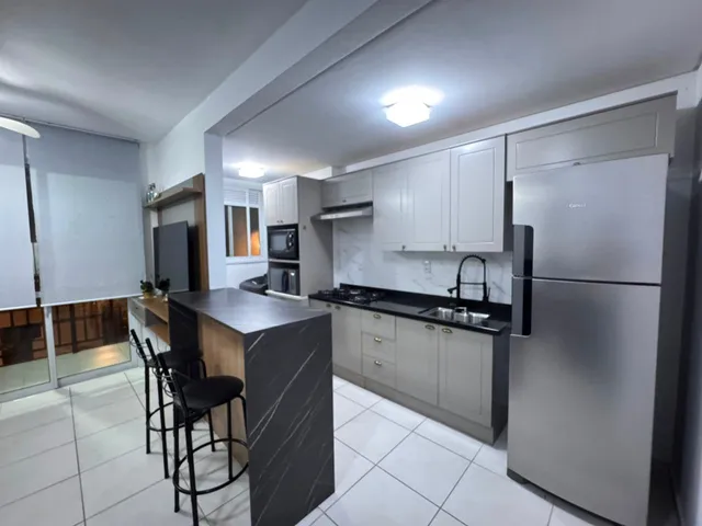 Apartamento 2 quartos e 1 banheiro, à venda, no bairro Vargem do Bom Jesus em Florianópolis