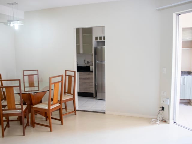 Foto do Apartamento - Ed. Brisas do Lago - Apartamento para locação com 3 dormitórios (1 suíte)  -  Residencial do Lago, Londrina/ PR | Premier Imóveis