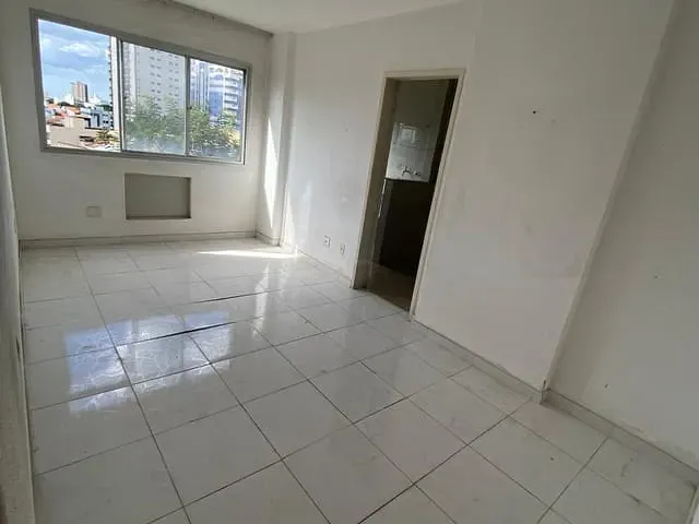 Apartamento 2 quartos e 1 banheiro, à venda, no bairro Centro em Campos dos Goytacazes