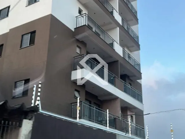 Apartamento com 64m² 3 quartos e 1 banheiro, à venda, no bairro Parada XV de Novembro em São Paulo