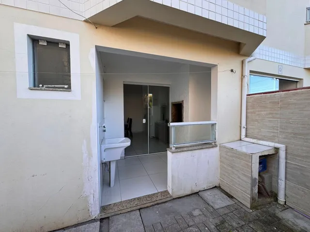 Apartamento 2 quartos e 2 banheiros, à venda, no bairro Ingleses do Rio Vermelho em Florianópolis