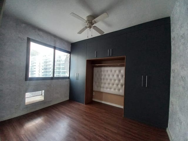 Apartamento com 81m² 3 quartos e 2 banheiros, à venda, no bairro Recreio dos Bandeirantes em Rio de Janeiro