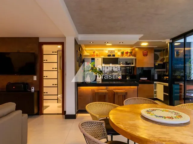 Apartamento com 232m² 3 quartos e 4 banheiros, à venda, no bairro Asa Norte em Brasília