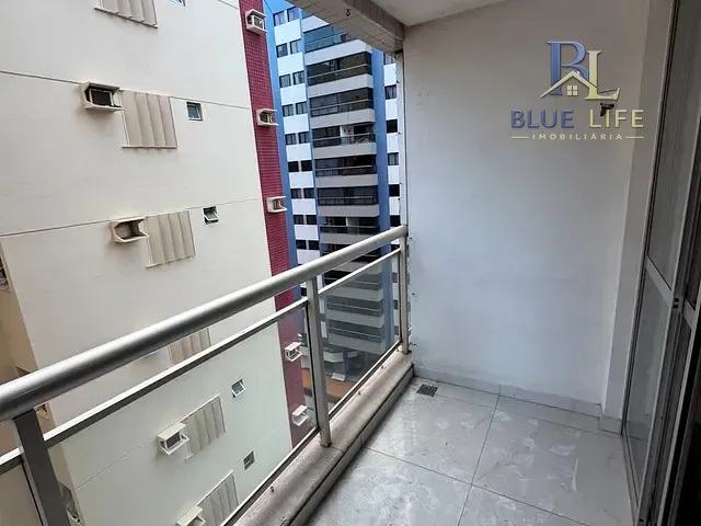 Apartamento 2 quartos e 2 banheiros, à venda, no bairro Praia da Costa em Vila Velha