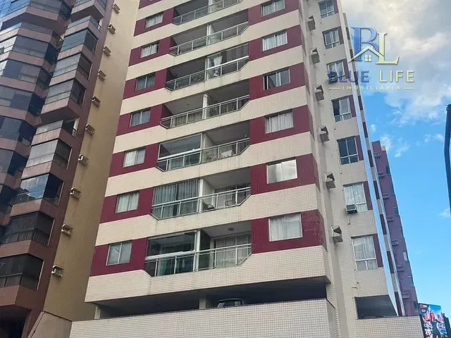 Apartamento 2 quartos e 2 banheiros, à venda, no bairro Praia da Costa em Vila Velha