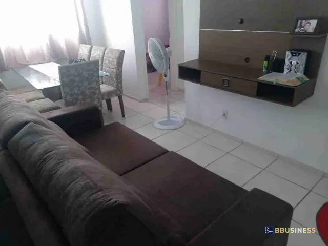 Apartamento 2 quartos e 1 banheiro, à venda, no bairro jockey em Campos dos Goytacazes