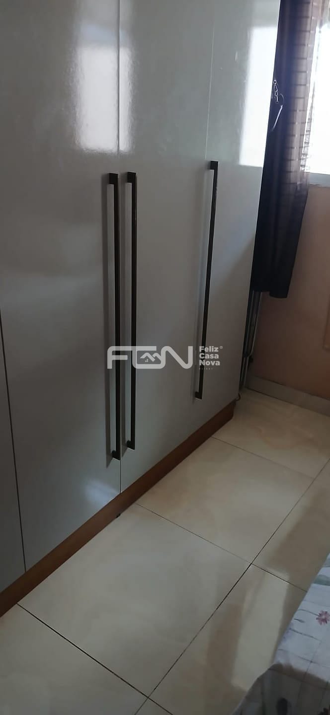 Apartamento à venda com 2 quartos, 40m² - Foto 19