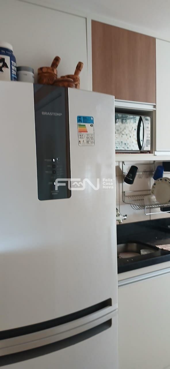 Apartamento à venda com 2 quartos, 40m² - Foto 12