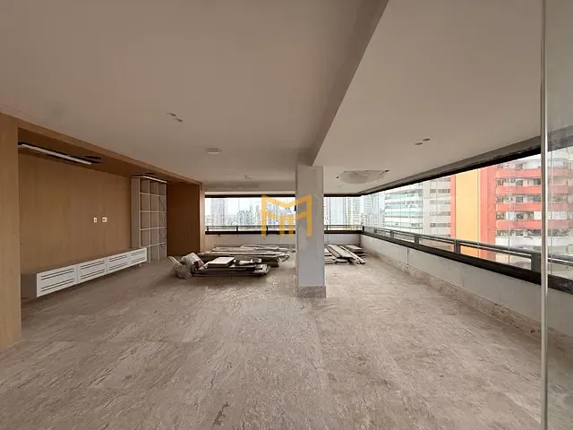 Apartamento 4 quartos e 6 banheiros, à venda, no bairro Umarizal em Belém