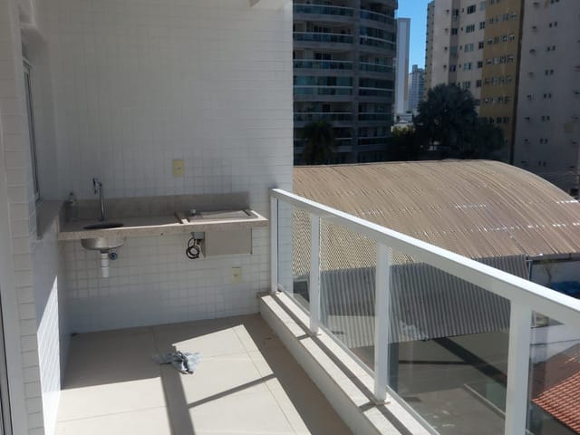 Apartamento 2 quartos e 2 banheiros, à venda ou para alugar, no bairro Centro em Campos dos Goytacazes