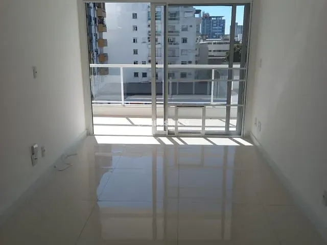 Apartamento 2 quartos e 2 banheiros, para alugar, no bairro Centro em Campos dos Goytacazes