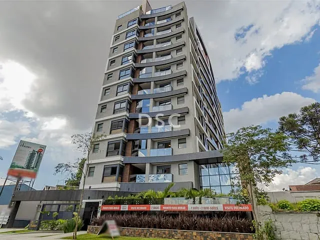 Apartamento 3 quartos e 2 banheiros, à venda, no bairro Cristo Rei em Curitiba