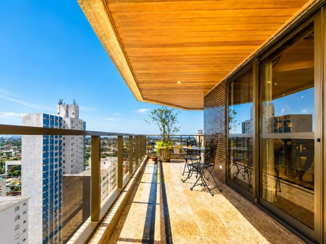 Apartamento com 514m² 4 quartos e 8 banheiros, à venda, no bairro Juvevê em Curitiba