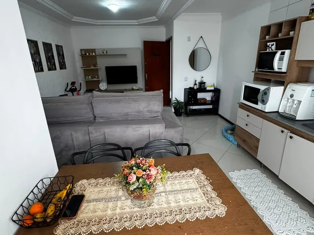 Apartamento 2 quartos e 2 banheiros, à venda, no bairro Ingleses do Rio Vermelho em Florianópolis