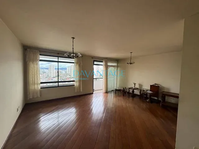 Apartamento com 172m² 5 quartos e 5 banheiros, à venda, no bairro Vila Ipojuca em São Paulo