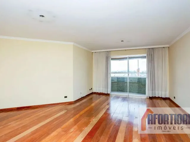 Apartamento 3 quartos e 4 banheiros, à venda, no bairro Água Verde em Curitiba