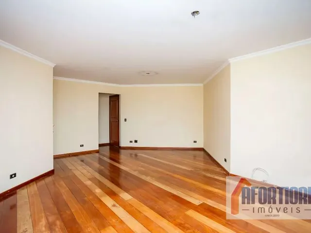 Apartamento 3 quartos e 4 banheiros, à venda, no bairro Água Verde em Curitiba