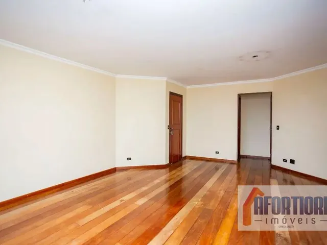Apartamento 3 quartos e 4 banheiros, à venda, no bairro Água Verde em Curitiba