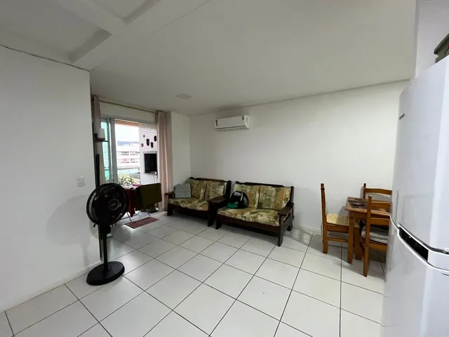 Apartamento 2 quartos e 3 banheiros, à venda, no bairro Ingleses do Rio Vermelho em Florianópolis