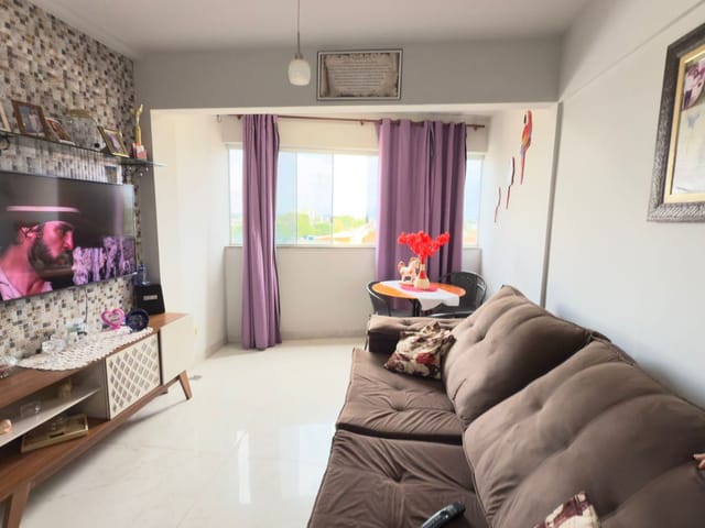 Apartamento com 51m² 2 quartos e 2 banheiros, à venda, no bairro Jardim Nova Era em Aparecida de Goiânia