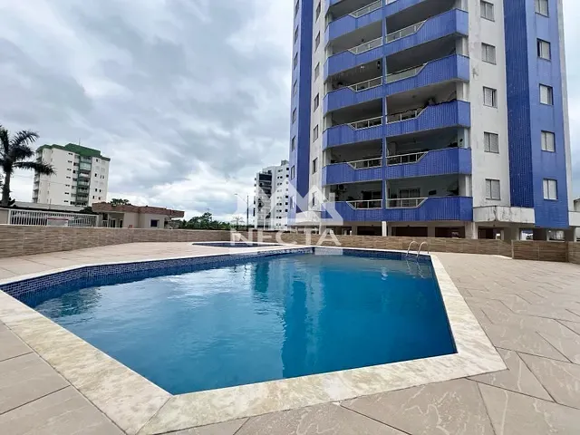 Apartamento com 90m² 3 quartos e 2 banheiros, para alugar, no bairro Jardim Aruan em Caraguatatuba