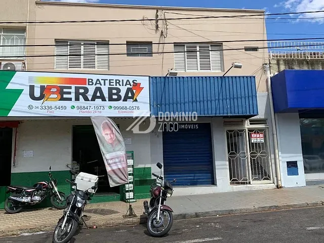 Apartamento com 92m² 2 quartos e 2 banheiros, à venda, no bairro São Benedito em Uberaba