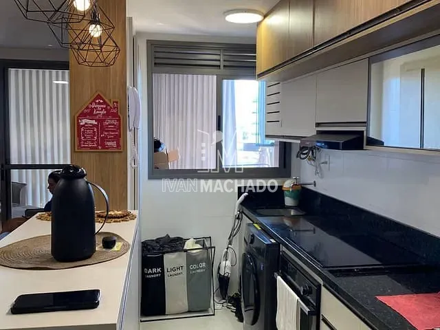 Apartamento 2 quartos e 2 banheiros, à venda, no bairro Jardim Camburi em Vitória