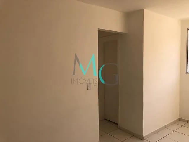 Apartamento 2 quartos e 1 banheiro, à venda, no bairro Campo Grande em Rio de Janeiro