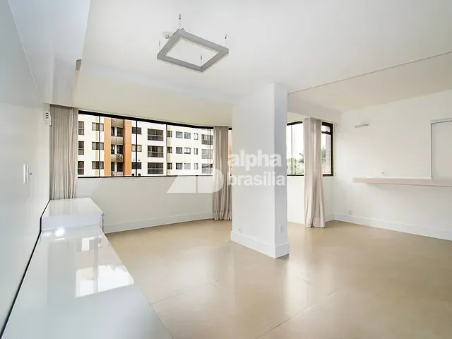 Apartamento 3 quartos e 2 banheiros, para alugar, no bairro Asa Norte em Brasília