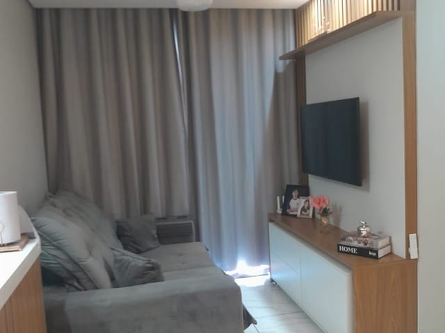 Apartamento 2 quartos e 1 banheiro, à venda, no bairro Heimtal em Londrina